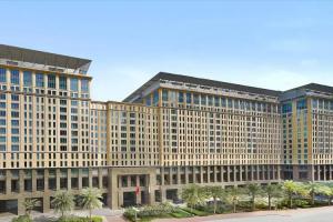 The Ritz-Carlton, Dubai International Financial Centre, Dubai