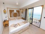 Deluxe room with partial sea view