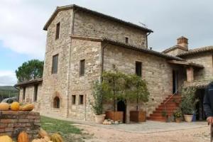 Farm Stay «Le Torri del Porto», Todi