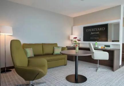 Courtyard by Marriott Wolfsburg - 18