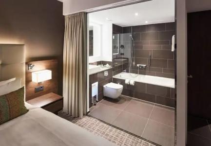 Courtyard by Marriott Wolfsburg - 9