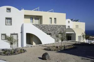 Aplai Dome, Oia