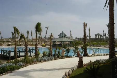 Parrotel Aqua Park Resort - 1