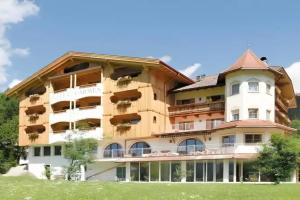 Hotel Mareo Dolomites, Marebbe