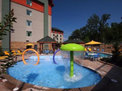 Hampton Inn Pigeon Forge - 15