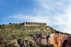 Calliope, Terracina