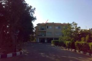 Med i-deal Escape, Paphos