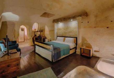 Taru Cave Suites - 202