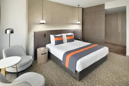 Courtyard by Marriott Dubai, Al Barsha - 5