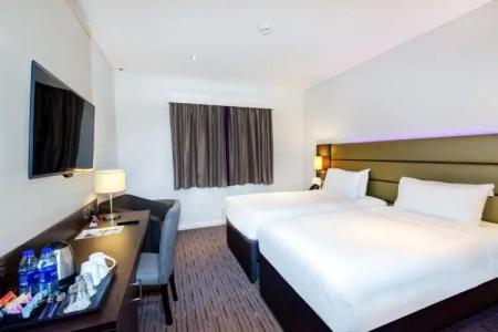 Premier Inn Dubai Al Jaddaf - 108