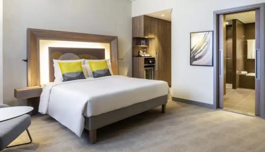 Novotel Bur Dubai - Healthcare City - 76