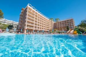 Golden Avenida Family Suites 4*, Salou