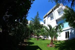 Villa Green Garden, Sarande