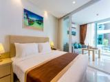 1 Bedroom Double Suite with partial sea view