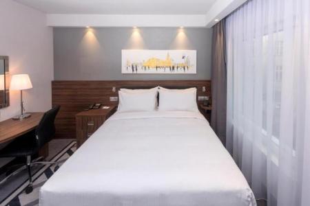 Hampton By Hilton Poznan Old Town - 55