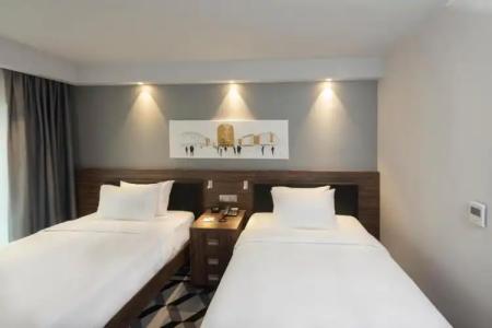 Hampton By Hilton Poznan Old Town - 112