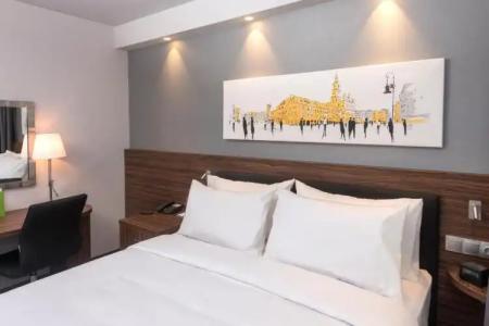 Hampton By Hilton Poznan Old Town - 101