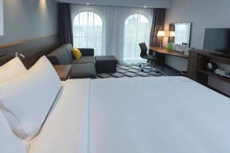 Hampton By Hilton Poznan Old Town - 51