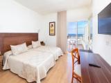 Double room with balcony and with sea view