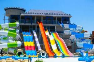 Gravity Hotel & Aqua Park Sahl Hasheesh Families and Couples Only, Hurghada