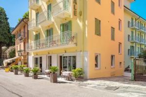 Hotel Centrale, Garda