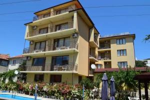 Family Hotel Chris, Sveti Vlas