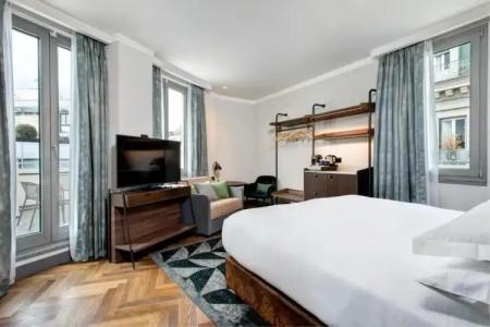 DoubleTree By Hilton Rome Monti - 61