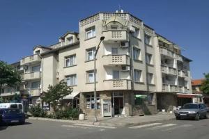 Semeen hotel Irina, Lozenets