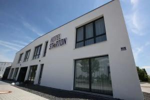 Hotel Starton am Village, Ingolstadt