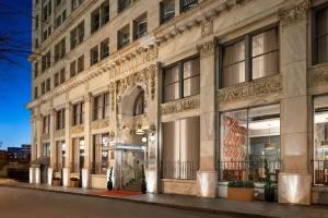 The Candler Hotel Atlanta, Curio Collection by Hilton, Atlanta