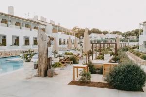 Lago Resort Menorca - Suites del Lago Adults Only, Cala'n Bosch