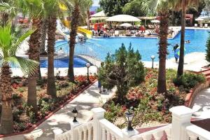 MERIDIA BEACH HOTEL, Okurcalar