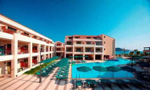 Porto Platanias Beach Resort & Spa - 16