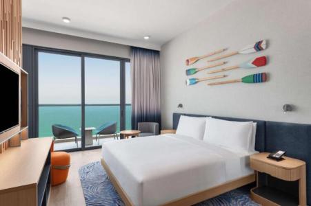 Hampton By Hilton Marjan Island - 100