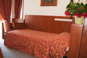 HOTEL ASTOR, Limone sul Garda