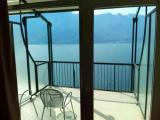 Standard Double room with lake view