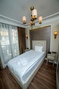 The Charm - Old City - 57