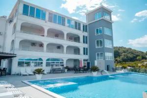 Apartments Gjenashaj, Ulcinj