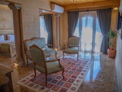 Luxury Cratus Stone Palace - 209