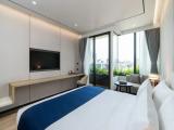 Deluxe Double room with balcony and with city view