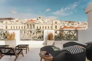 SYROS SOUL LUXURY SUITES, Ermoupoli