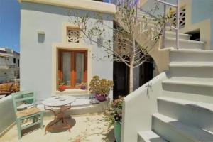 Pallada Rooms, Tinos Town