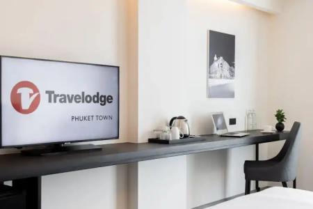 Travelodge Phuket Town - 31