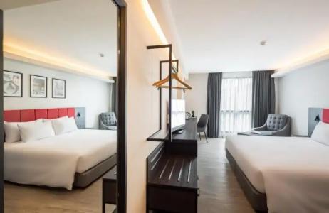 Travelodge Phuket Town - 56