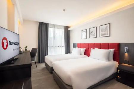 Travelodge Phuket Town - 38