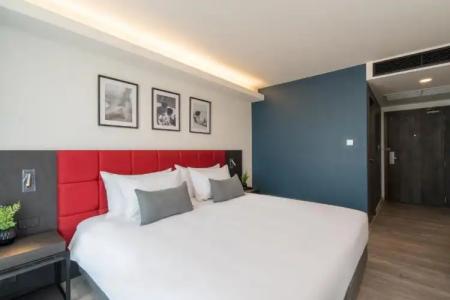 Travelodge Phuket Town - 52