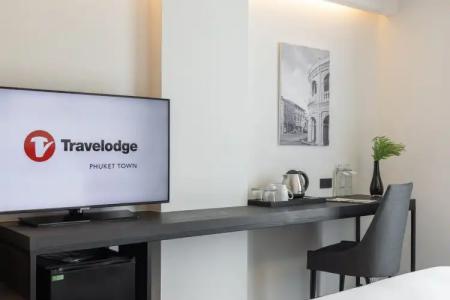 Travelodge Phuket Town - 43