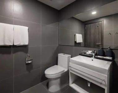 Travelodge Phuket Town - 9