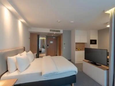 Holiday Inn Express - Offenbach, an IHG - 76