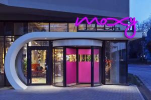 Moxy Frankfurt Airport Kelsterbach, Kelsterbach